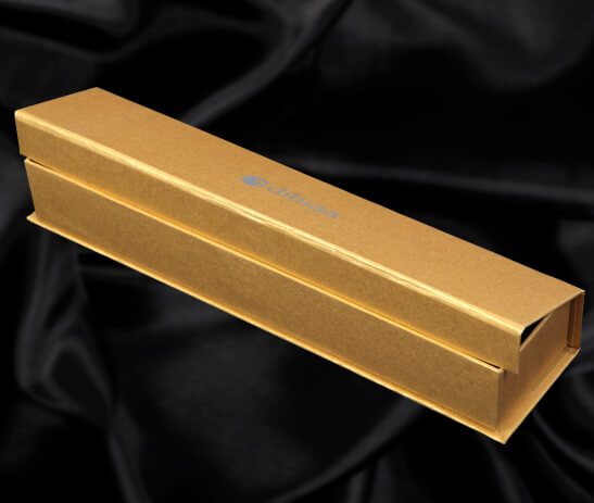 flap magnetic chain box - gold metallic