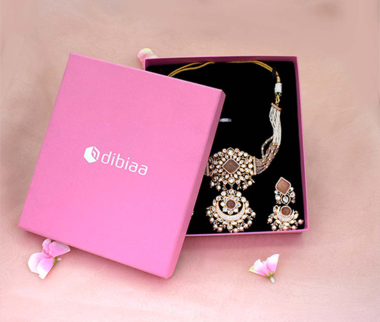 Top Bottom Necklace Box – Pink